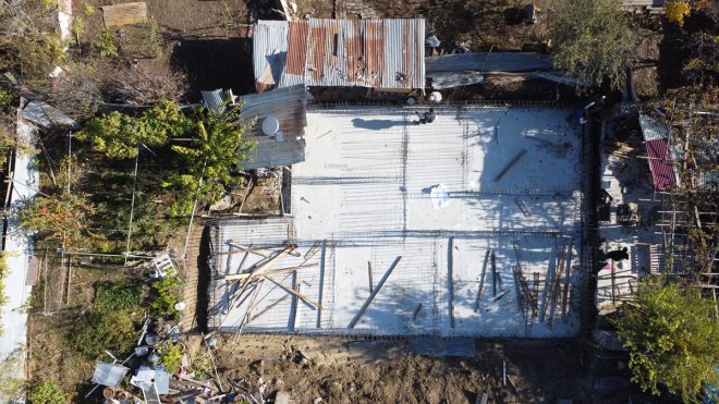 ELAZIĞ - Yerinde dönüşüm diyen depremzedeler konut inşasına başladı1