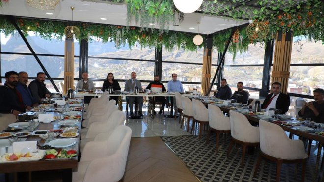 Hakkari Aile ve Sosyal Hizmetler Müdürü Kaya, basın mensuplarıyla bir araya geldi