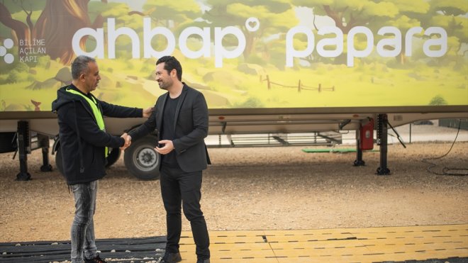 İSTANBUL - Papara, Ahbap iş birliğiyle deprem bölgesine Bilime Açılan Kapı gezici tırı gönderdi1