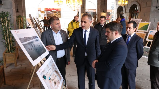 Kars'ta "13. Tarım Orman ve İnsan" fotoğraf sergisi açıldı