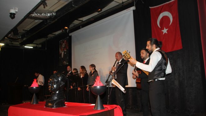 Malazgirt'te 24 Kasım Öğretmenler Günü törenle kutlandı