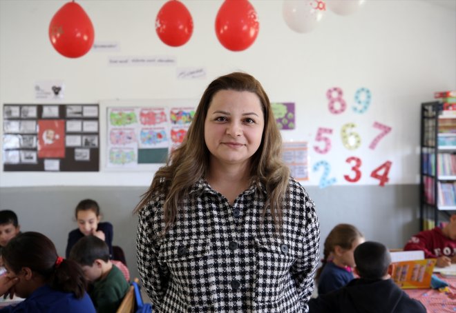 öğretmen, Gülşah - her gün yol için 12 katediyor kilometrelerce MUŞ öğrencisi 14