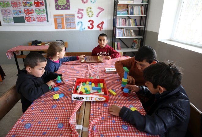 kilometrelerce Gülşah öğretmen, her için 12 katediyor öğrencisi gün MUŞ yol - 17