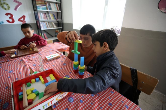 12 katediyor MUŞ her için öğretmen, kilometrelerce gün yol - Gülşah öğrencisi 18