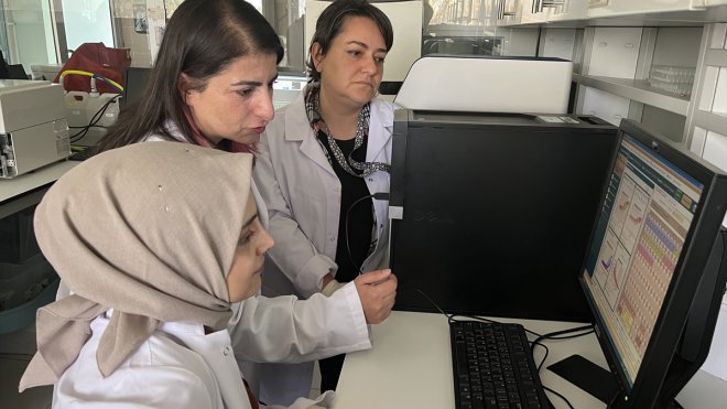 Ödüllü akademisyen mutluluk hormonunun beyin dışındaki etkilerini araştırıyor