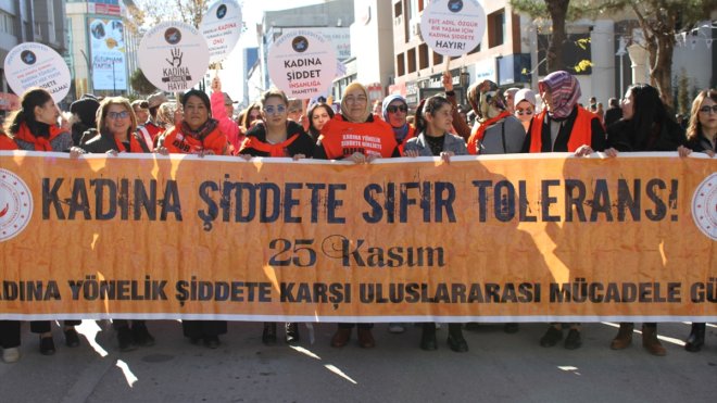VAN - Kadına Yönelik Şiddete Hayır yürüyüşü1