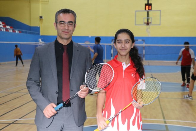yaygınlaşan badminton AĞRI da - başarıyı Ağrı