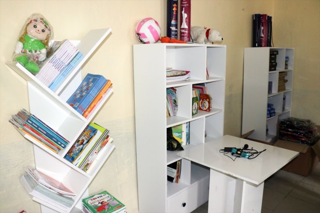 AĞRI - okulunu donattı öğrenciler İstanbul