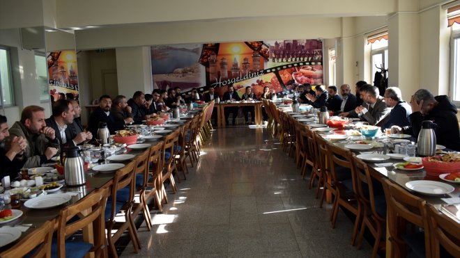 AK Parti Bitlis İl Başkanı Köstekçi, gazetecilerle buluştu1