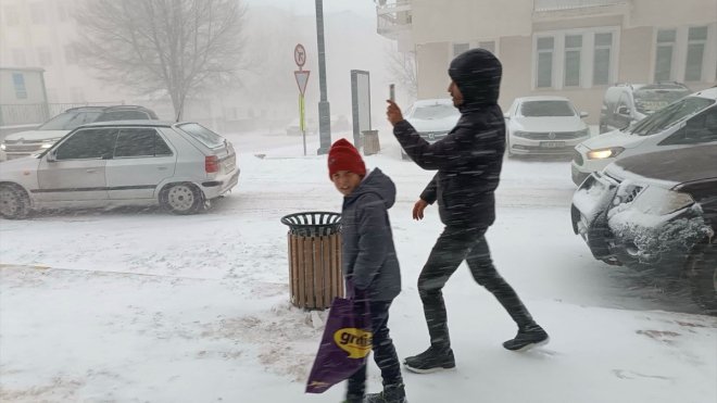 Ardahan'da eğitime kar engeli