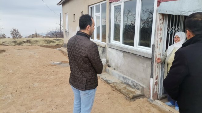 Baskil Kaymakamı Kundakçı, Omikan köyünü ziyaret etti