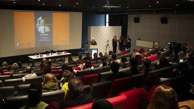 Betül Mardin Seminerlerinde bilim iletişimi tartışıldı