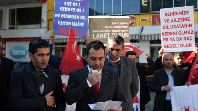 Bitlis'te Türkiye Gaziler ve Şehit Aileleri Vakfı üyelerinden DEM Parti'ye tepki