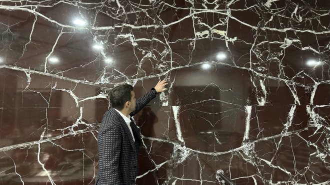 Dubai'de lüks villalarda Elazığ vişne mermeri kullanılacak