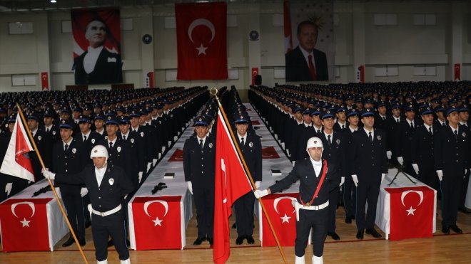 ERZİNCAN - Eğitimin tamamlayan 1521 polis adayı mezun oldu1