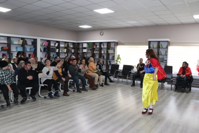 oluyor sahibi merkezle kendilerine edilen tahsis Engelliler ERZURUM - sosyalleşip meslek 5