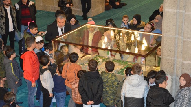 Erzurum'da 'Haydi Çocuklar Kudüs'ü Dinleyelim' söyleşisi yapıldı