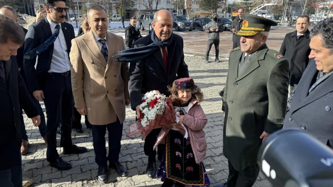 KKTC Cumhurbaşkanı Ersin Tatar, Ardahan'da ziyaretlerde bulundu: