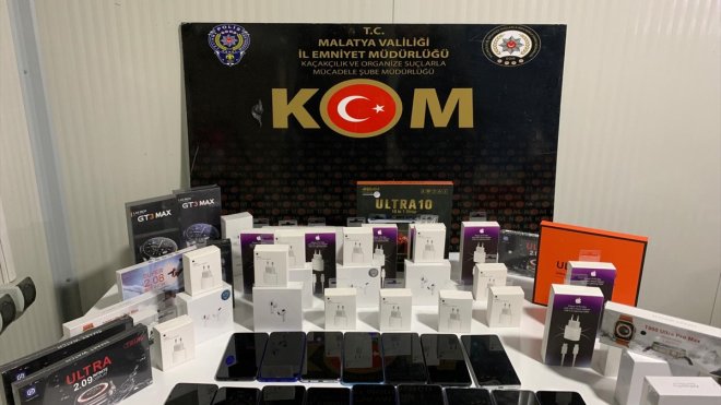 Malatya'da kaçakçılık operasyonunda elektronik cihazlar ele geçirildi
