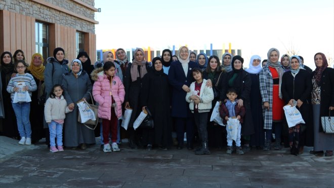 Van Büyükşehir Belediyesi 8 bin 900 kadını sosyal etkinliklerle buluşturdu