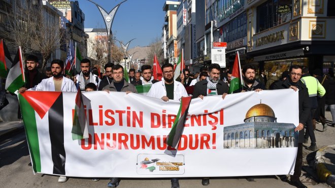 VAN - Sağlık çalışanları Filistin için sessiz yürüyüş yaptı1