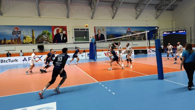 Voleybol: AXA Sigorta Efeler Ligi1