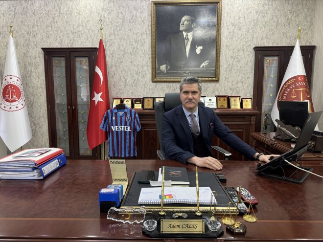 Ağrı Cumhuriyet Başsavcısı Çalış, AA'nın "Yılın Kareleri" oylamasına katıldı