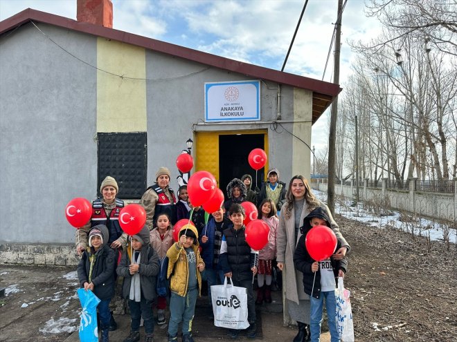 etti mutlu alan ekipleri köy jandarma Ağrı
