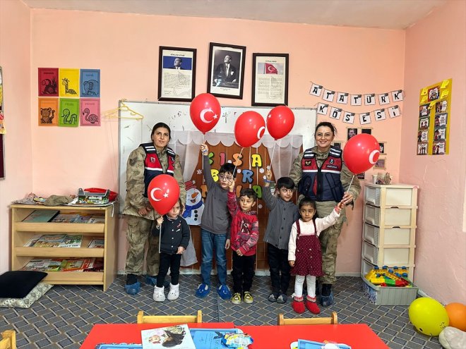 ekipleri mutlu etti karne Ağrı