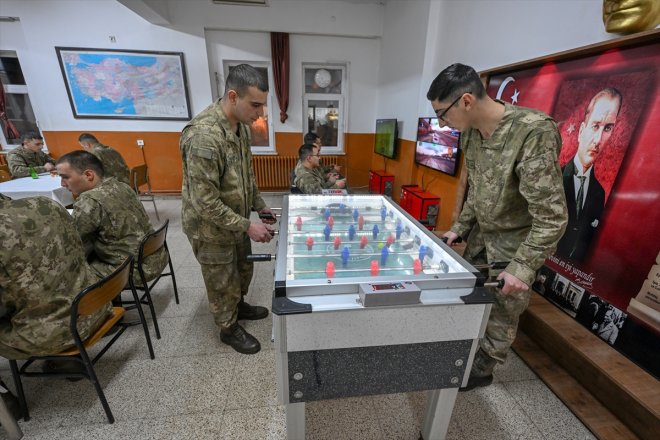 Hudut kartalları - tetikte girdi sınır yeni gözleri elleri yıla hattında AĞRI 39