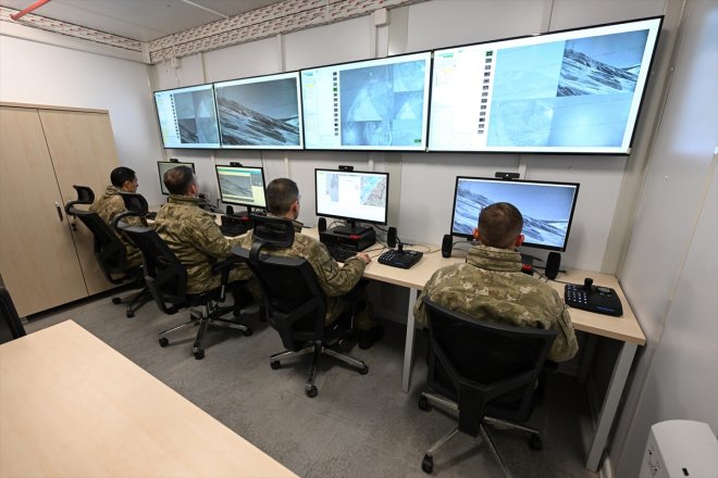 kartalları girdi yeni AĞRI Hudut tetikte yıla elleri sınır - hattında gözleri 43