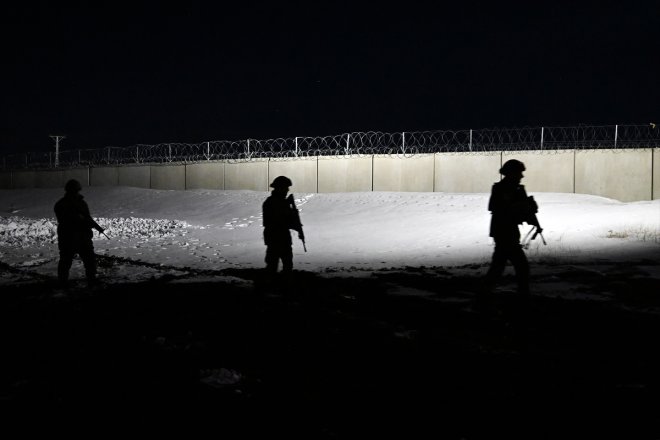 tetikte elleri yeni sınır - Hudut girdi yıla hattında kartalları gözleri AĞRI 47