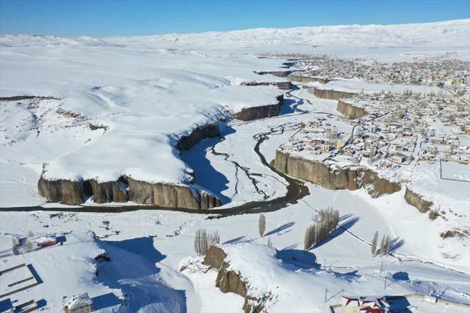 - Kanyonu Murat dronla görüntülendi Karla kaplanan AĞRI 2