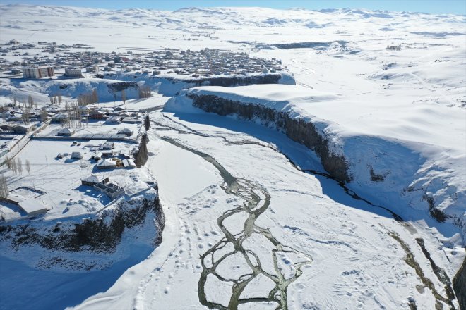 Karla dronla AĞRI Kanyonu görüntülendi Murat kaplanan - 5
