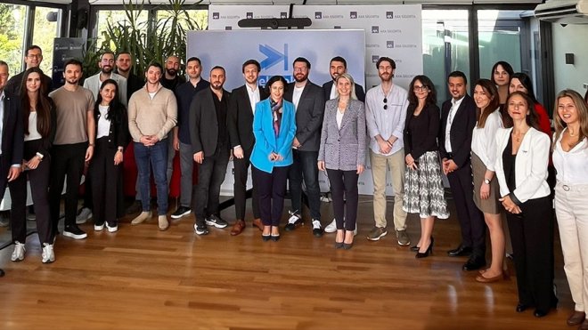 AXA Sigorta, acentelerini geleceğe hazırlamaya devam ediyor1