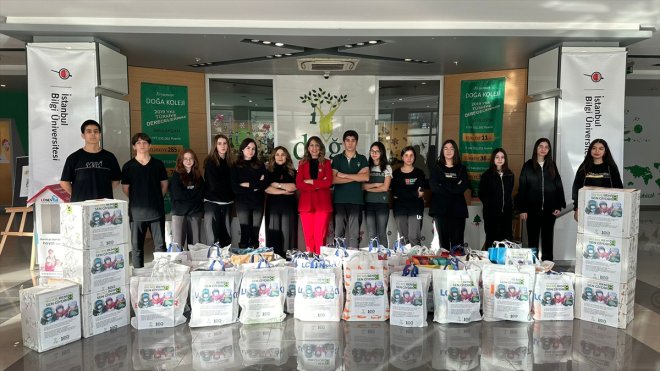 Doğa Koleji öğrencileri, "Bu Kış Beni Sen Giydir" projesiyle yardım elini uzattı