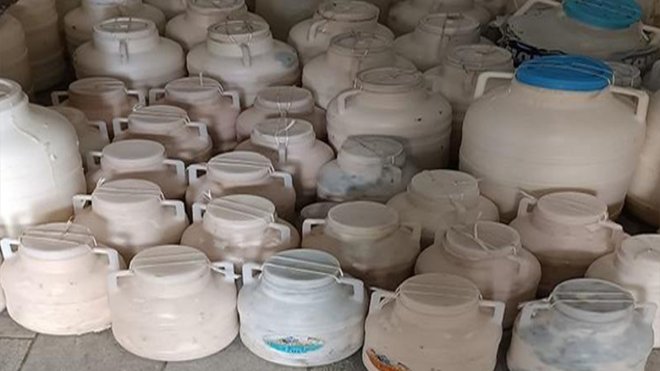 Elazığ'da bozulmuş gıda ürünleri imha edildi