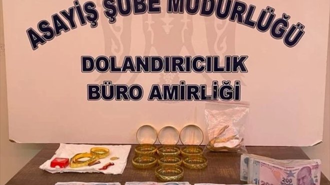 Erzincan'da kuyumculara sahte altın satmak isteyen 2 şüpheli yakalandı