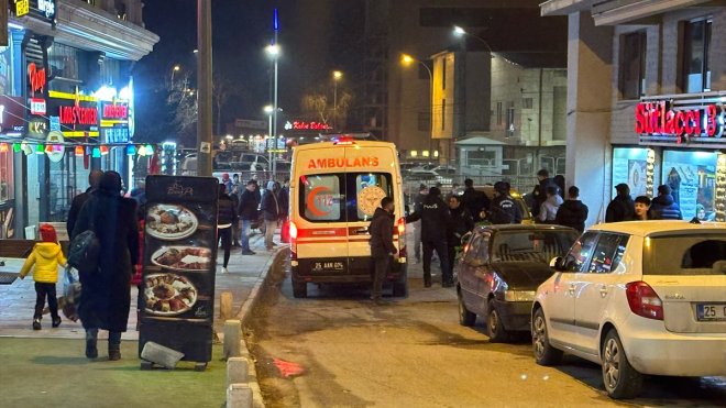 Erzurum'da bıçaklı kavgada 1 kişi yaralandı
