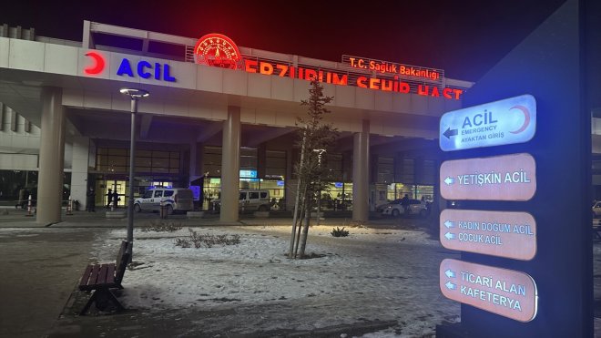 Erzurum'da çıkan kavgada 2 çocuk bıçakla yaralandı