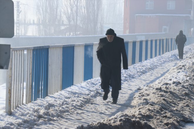 soğuk oluyor Erzurum