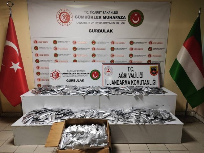 Gürbulak Gümrük Kapısı'nda kaçak 1260 şişe botoks ilacı ele geçirildi