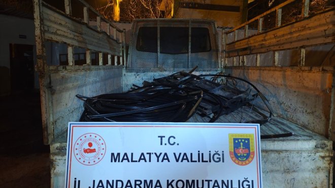 Malatya'da telefon kablolarını çalan 1 şüpheli tutuklandı