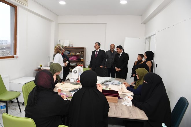 Muş Başkanı Feyat Belediye yeni bilgi açılan evini etti ziyaret Asya, 5