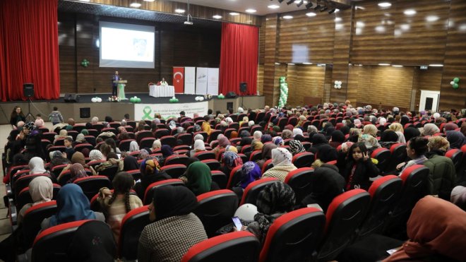 Van'da 'Rahim Ağzı Kanseri ve Korunma Yöntemleri' semineri düzenlendi