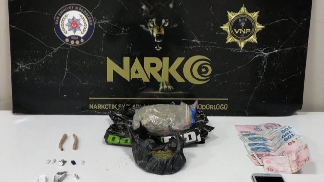 Van'da uyuşturucu operasyonlarında 19 şüpheli yakalandı