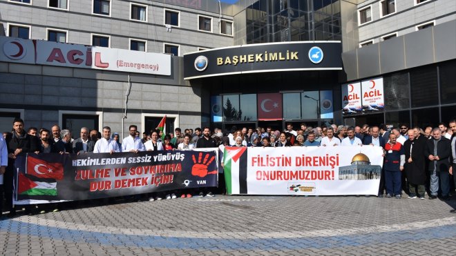 Van'da sağlık çalışanları Filistin'e destek açıklaması yaptı