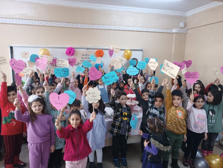 Velilerden öğretmenlere anlamlı sürpriz5