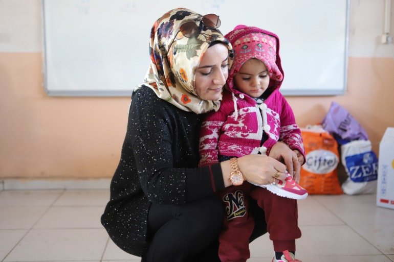 Yardım elleri, köy çocukları okusun diye birleşiyor3