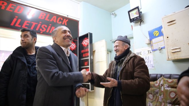 AK Parti Van Büyükşehir Belediye Başkan adayı Arvas ziyaretlerini sürdürüyor1